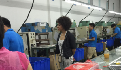 美國客戶蒞臨昊天硅膠參觀