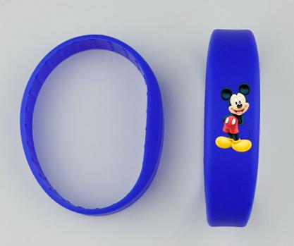 ID芯片智能硅膠手環